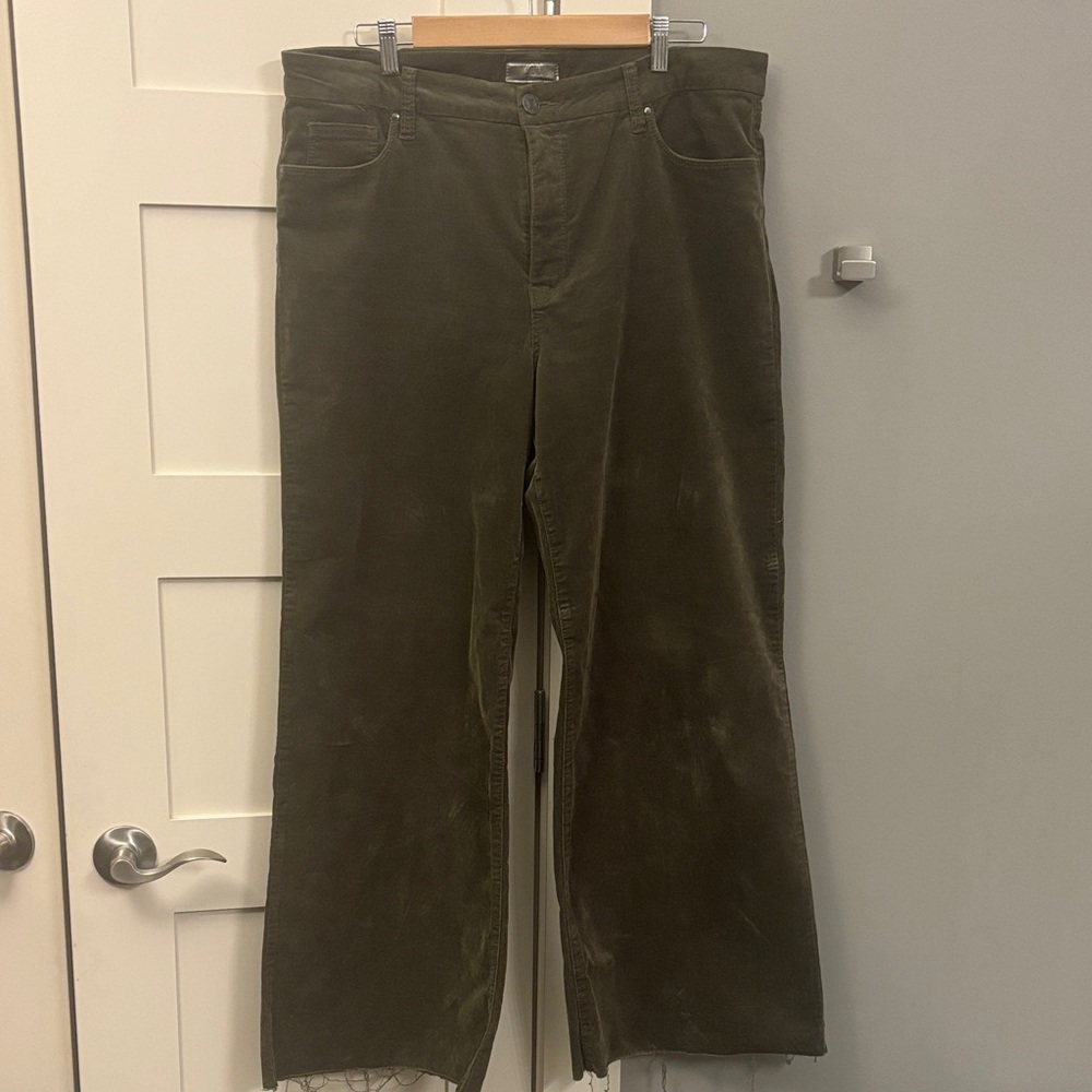Kut From The Cloth 16 Meg Ab Fab olive green corduroy wide leg jeans pants